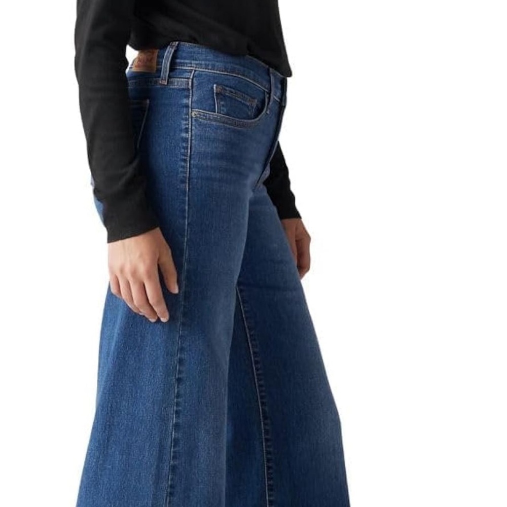New Levi's Womens 318 Shaping Wide Leg Size 31 - Picture 3 of 4
